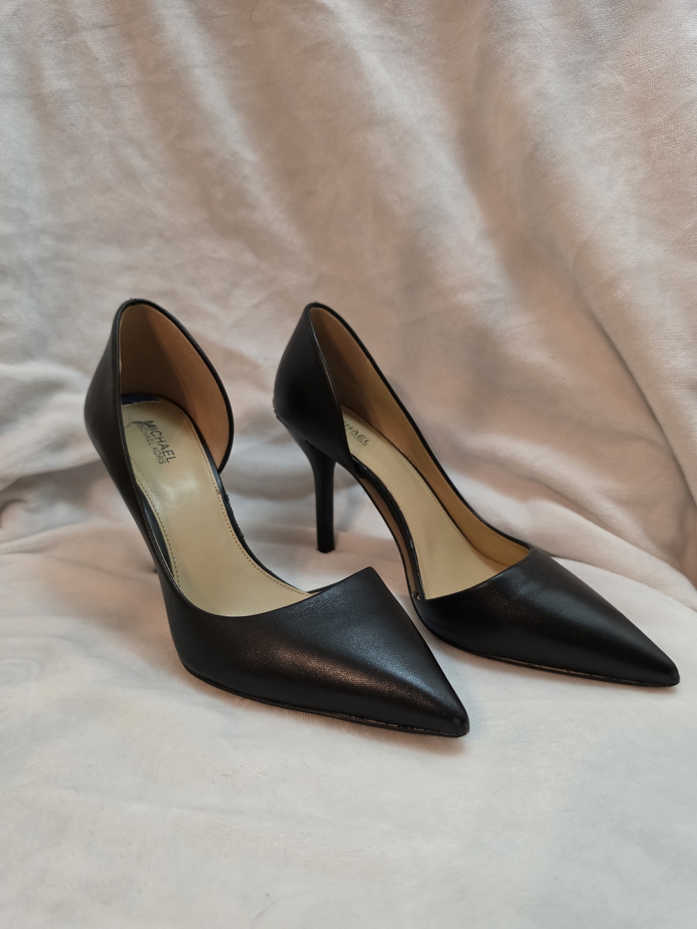 MICHAEL Michael Kors Black Pointed-Toe Leather Stiletto Pumps